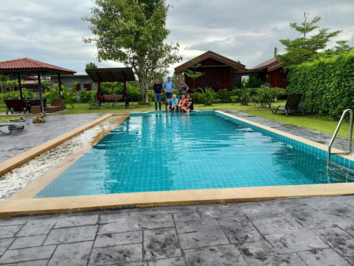 Relax Garden House Hotel Чиангмай Екстериор снимка