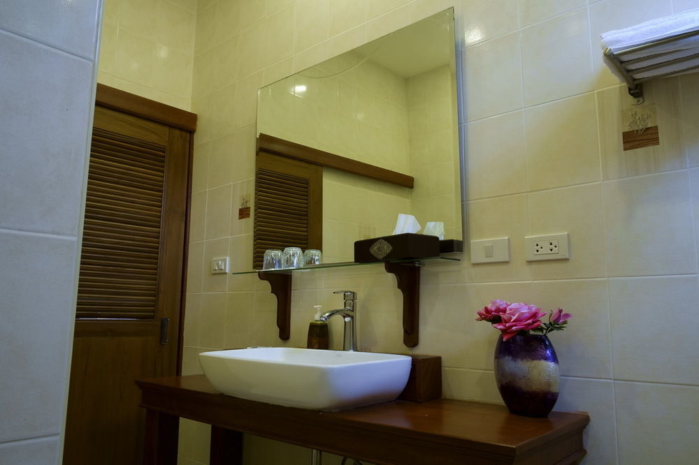 Relax Garden House Hotel Чиангмай Екстериор снимка